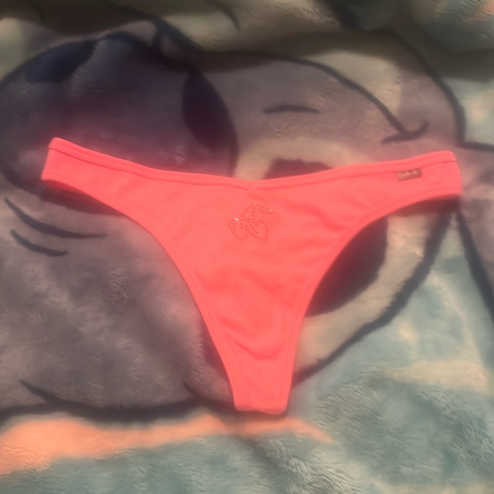 VS PINK Thong L